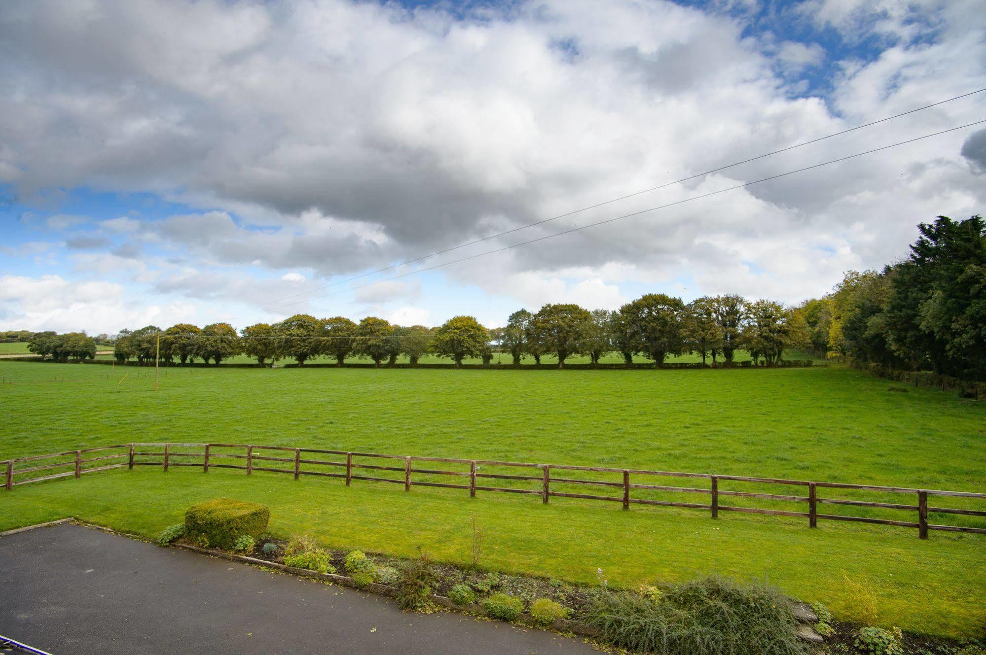 Bed & Breakfast Ballindrum Farm